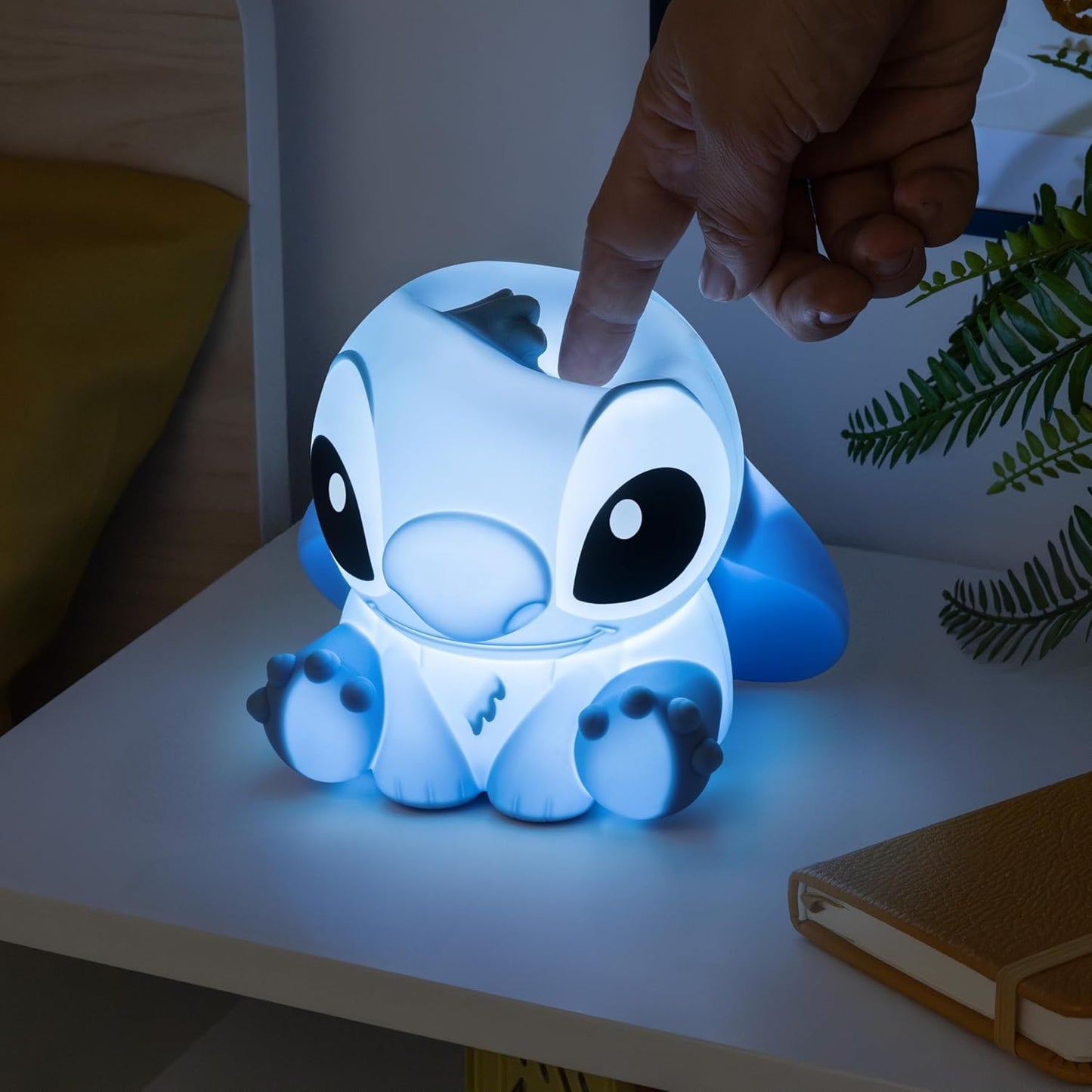 מנורת לילה מסיליקון רך Paladone Disney Stitch