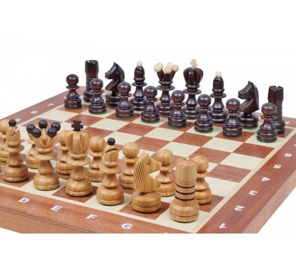 מתנה מקורית - לוח שחמט מהודר