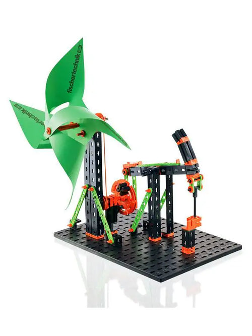 520400_oeco_energy_windrad_mit_pumpe