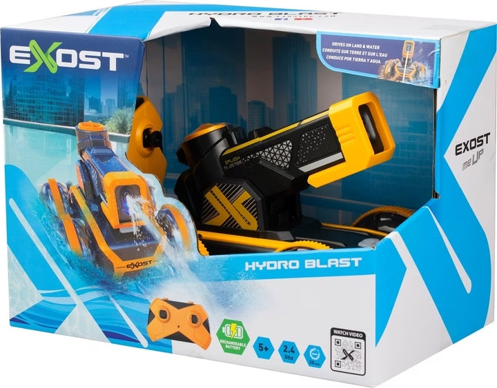 מכונית אמפיבית משפריצה מים על שלט Exost Hydro