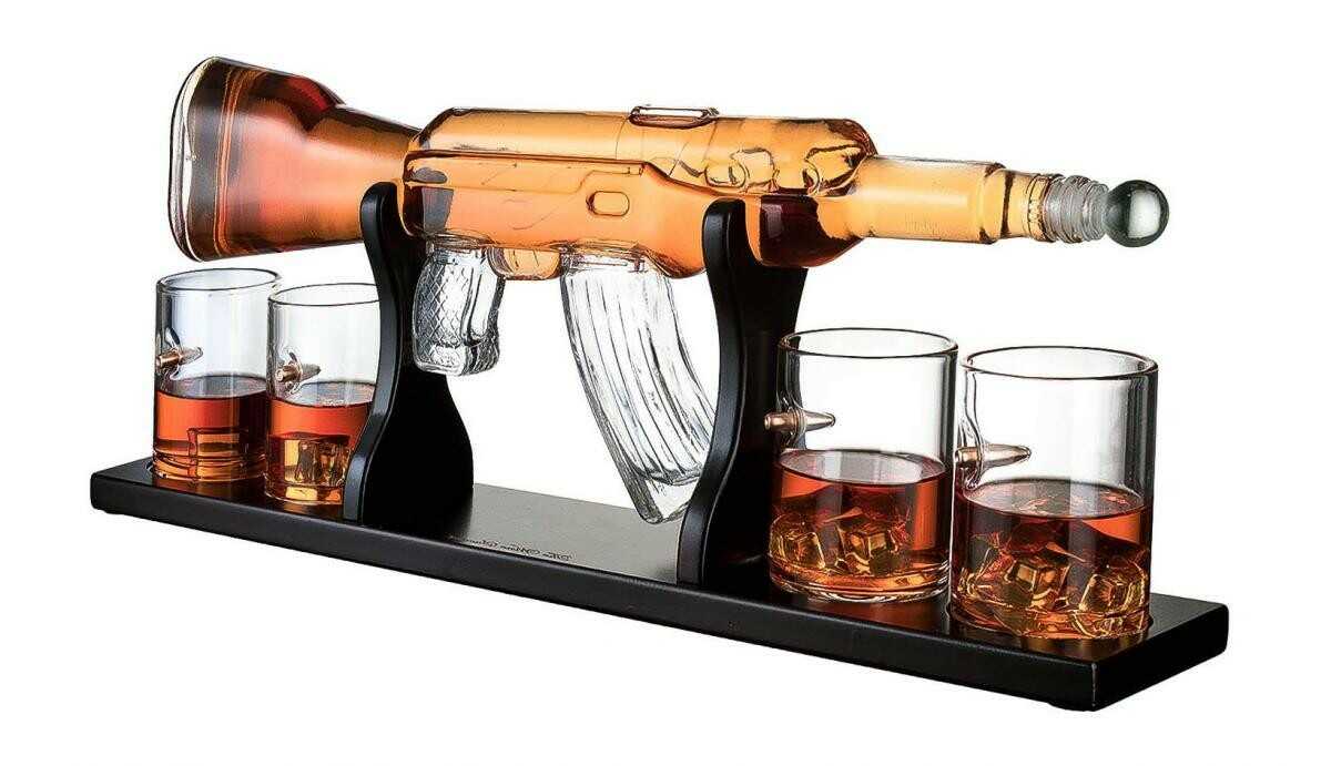 glass-ar-15-rifle-whiskey-decanter-5912_optimized_1