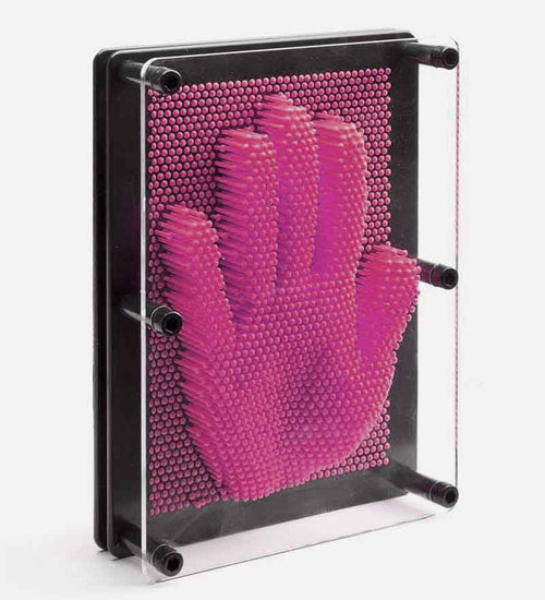 משחק סיכות תלת מימדי