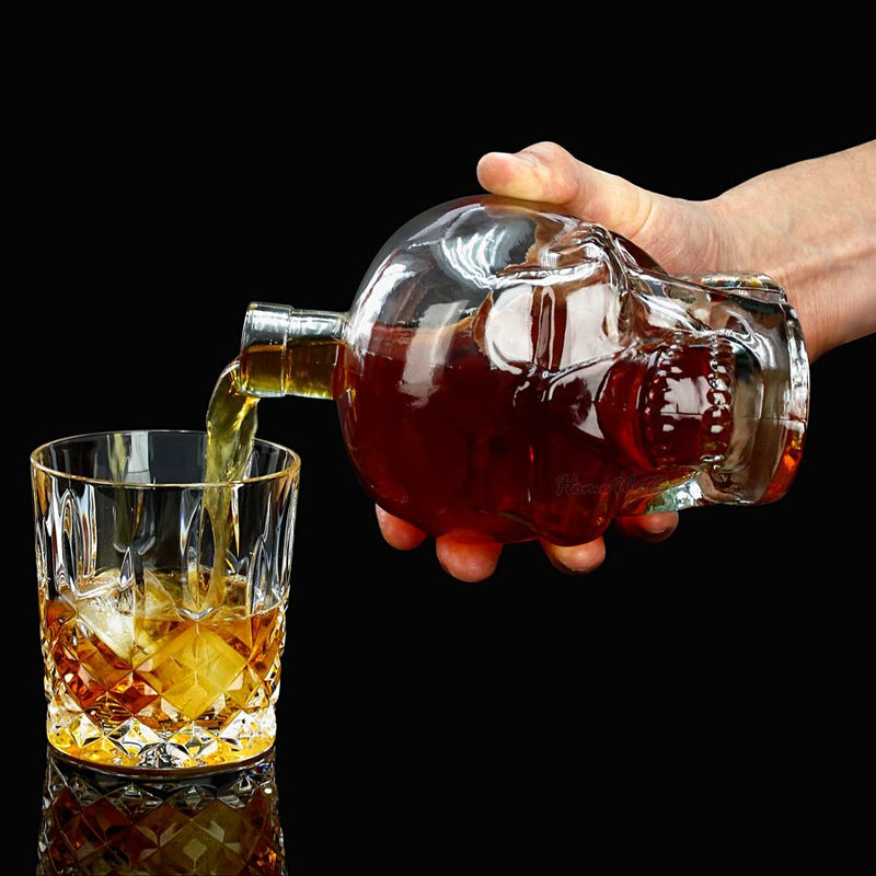 spirit-head-crystal-skull-liquor-decanter-3