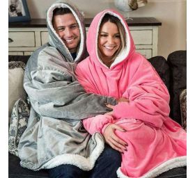 שמיכת קפוצ'ון הודיס לחורף מקטיפה Hoodie Blanket	